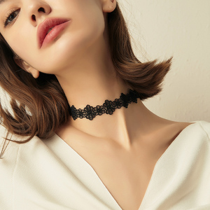 韩国黑色蕾丝颈链项链女choker锁骨链短款项圈脖子饰品颈带网红潮
