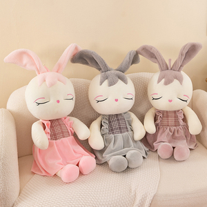 梦游仙境美人兔眯眼兔兔子玩偶周边公仔毛绒玩具送女生日礼物抱枕