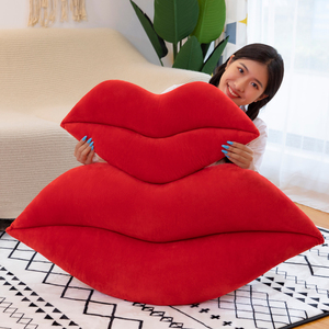 创意嘴唇抱枕大号性感红唇可爱毛绒玩具情侣礼品枕头沙发靠垫靠垫