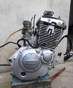 二手原装摩托车铃木锐爽en125-2f发动机铃木刀 通用总成