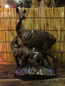 70年代 淄博美术陶瓷厂冯乃藻老瓷器母子鹿艺术陶瓷摆件 母子情深