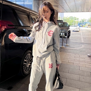 ce宽松连帽套头印花卫衣女韩版慵懒风上衣运动时尚减龄两件套套装