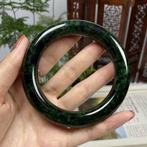 藓翡翠手镯