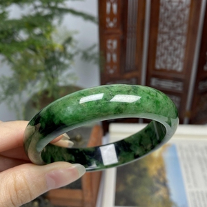 老种藓加绿正圈手镯 天然翡翠a货 玥琳琅