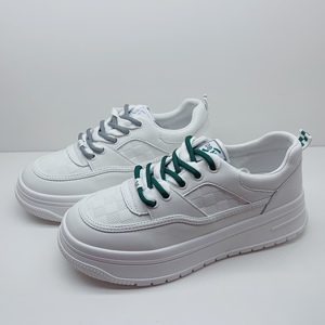 00坤坤之城淘宝千禧百莉女鞋2018新款春系带平底休闲运动鞋舒适跑步