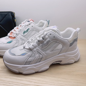 00坤坤之城淘宝千禧百莉女鞋2018新款春系带平底休闲运动鞋舒适跑步