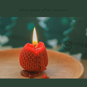 《圣诞派对》fourmeals设计师ins风草莓香薰蜡烛礼盒小礼物随手礼