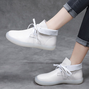 春款女白靴