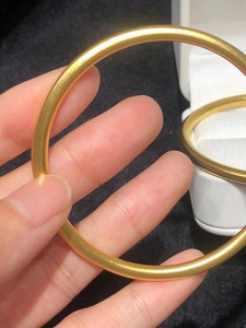 周大福传承黄金手镯女款手环素圈实心镯子结婚足金999足银送妈妈