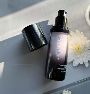 深蓝彩妆隔离霜