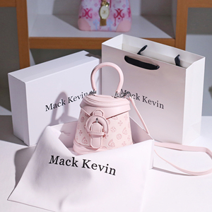 MackKevin粉色压花手提女包夏季小包包高级感真皮单肩斜挎水桶包