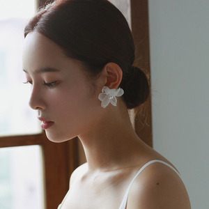 Veils韩国原版大号雪纺花朵珍珠925银针新娘气质耳饰旅拍摄影饰品