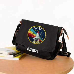 nasa宇航员单肩包联名学生初中生斜挎包大容量背包学生书包官网
