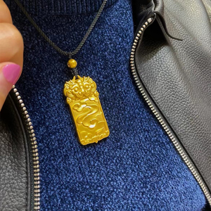 周大福传承系列麒麟令牌祥云足金吊坠麒麟专柜计价f223693 克减80