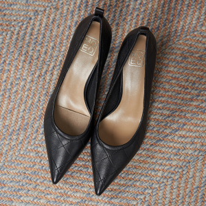 新款真皮小羊皮尖头浅口平跟单鞋低跟时尚气质平底鞋女鞋5人付款165