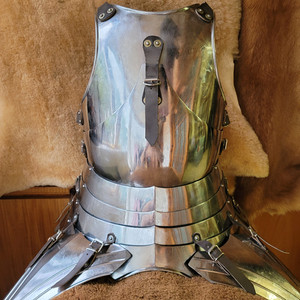 实时库存=中世纪欧洲盔甲骑士护胸 意大利米兰胸甲含裙板 可穿戴