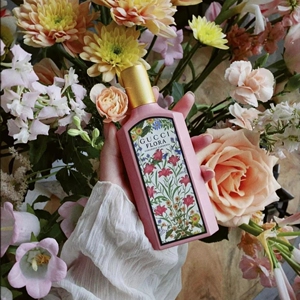 现货gucci新款flora绮梦栀子花香水30ml/50ml粉色碎花瓶 q香小样