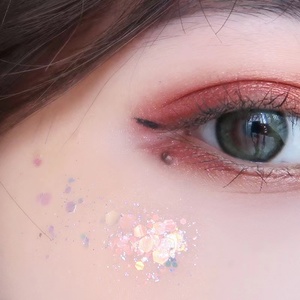 免胶水眼妆少女心爱心化妆闪粉亮片啫喱膏亮粉网红星星贴眼部彩妆