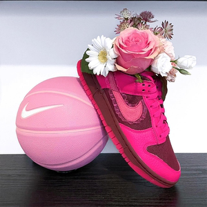 耐克情人节限定蕾丝女板鞋nike dunk low玫粉色休闲鞋dq9324-600
