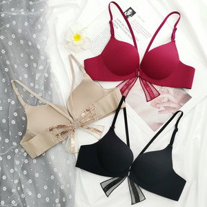 内衣夏天镂空美背无痕无钢圈前扣文胸网红爆款聚拢小胸加厚性感dk