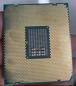 英特尔 qhv8 e5-2650lv4不显 1.50ghz 12c lga2011 cpu 质保一年