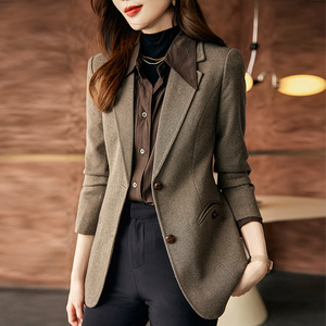 韩版毛呢西装外套女士2024新款秋季气质复古高级感灰色小西服上衣