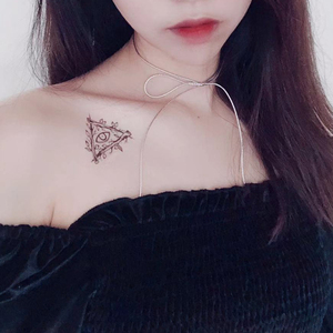 原创纹身贴纸防水男女持久荷鲁斯之眼网红刺青暗黑性感锁骨小图案