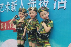 成人学生幼儿园儿童男女兵红色表演帽子舞台舞蹈演出迷彩贝蕾帽