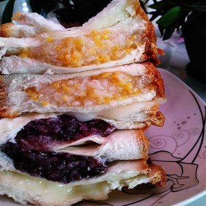 紫米奶酪面包550g/1100g玉米红豆夹心切片吐司三明治网红早餐糕点