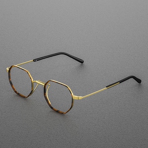 眼镜近视无鼻托