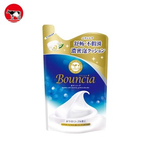 日本cow牛乳石硷花香沐浴露400ml美肌滋润保湿不假滑牛奶替换装