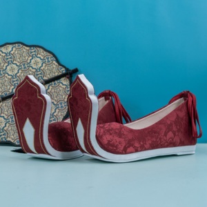 江南朱记原创翘头履复原款内增高汉服鞋走秀款6cm唐制古风登云履