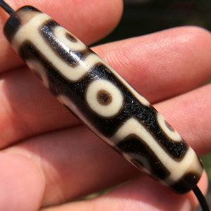 至纯九眼 西藏老天珠真品天然 千年原矿 九眼石吊坠 老台湾 玛瑙