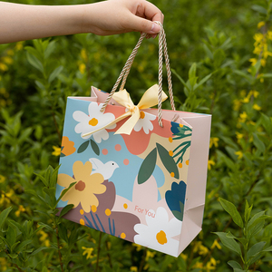 蝴蝶结礼品袋手提包装纸袋新生日礼物创意高级感母亲节送礼物袋子