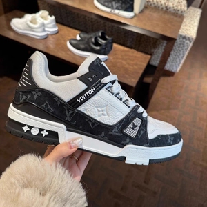 lv/路易威登男鞋新款trainer黑白老花牛仔拼接低帮运动鞋板鞋女鞋