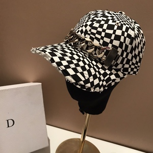 帽子嘻哈帽黑白