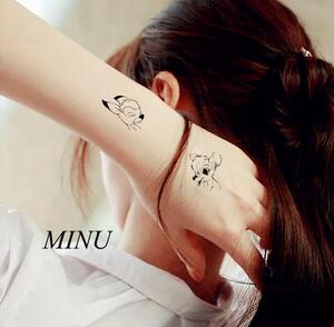 纹身贴小鹿图案