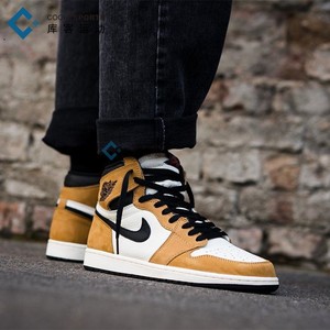 库客 air jordan 1 aj1年度新秀黑棕脚趾黄麂皮篮球鞋 555088-700