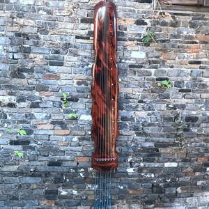 馨 广陵派毛毛亲斫古琴 洛象式 杉木手工大漆 收藏之美 烈焰浓寒