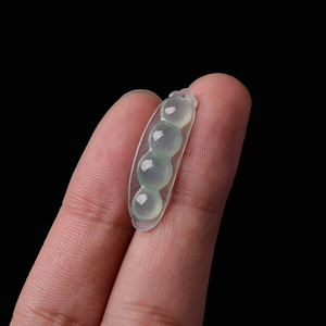 翡翠a货平安四季豆天然缅甸翡翠老坑冰种平安富贵豆荚51242吊坠