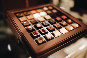 台湾代客送礼 armani/dolci阿玛尼巧克力综合礼盒正品包邮情人节