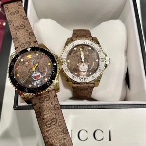 1月哆啦a梦叮当专柜正品古驰gucci手表潜水老花牛年doraemon