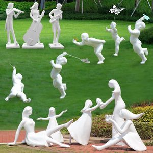 抽象音乐人物雕塑打太极儿童踢足球打篮球看书放风筝户外运动摆件