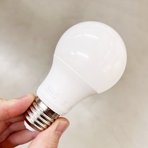 正品ikea宜家led灯泡e27球形节能光源调光超亮温馨暖色光白光台灯