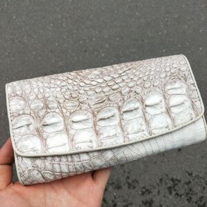 米白色 泰国正宗女士鳄鱼背骨三折厚长款钱包 反面肚皮鳄鱼皮钱夹