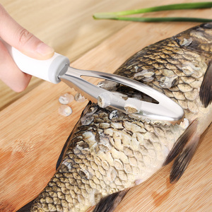 日本不锈钢刮鱼鳞神器刮鳞器杀鱼刷刀刨刀厨房打鳞去鳞杀鱼工具