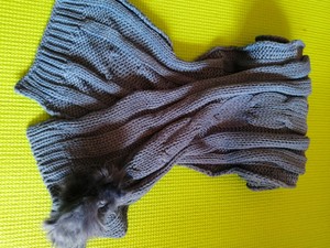 外贸出口尾单羊毛女款兔毛球装饰休闲围巾