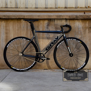 高档格雷死飞gray肌肉竞速超轻倒骑自行车男女学生破风固齿单车非