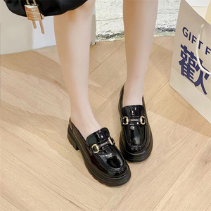 南王女鞋冬品牌