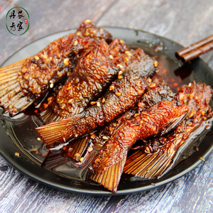 湖南特产烟熏腊鱼尾